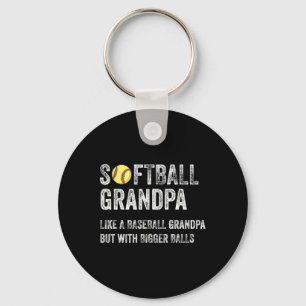 Softball-Opa wie ein Baseball-Opa mit größerem  Schlüsselanhänger