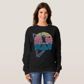 Softball Pitcher Retro Pitcher Hair Don't Care Sweatshirt (Vorne ganz)