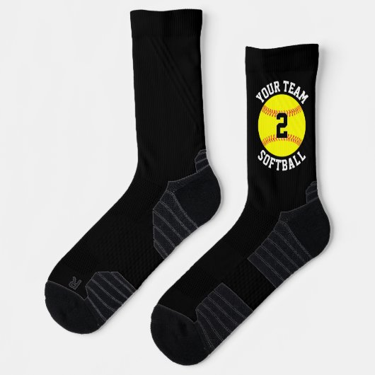 Softball Player Benutzerdefinierter Teamname und A Socken (Links)