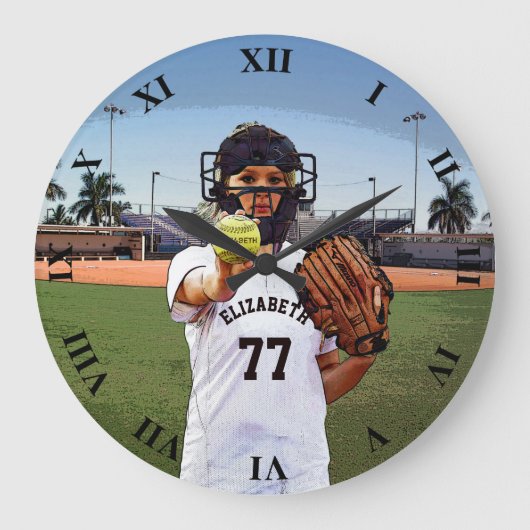 Softball Player Catcher mit Ihrem Namen und Ihrer Große Wanduhr (Vorderseite)