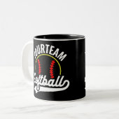 Softball Team Player ADD NAME Personalisierte Liga Zweifarbige Tasse (Vorderseite Links)