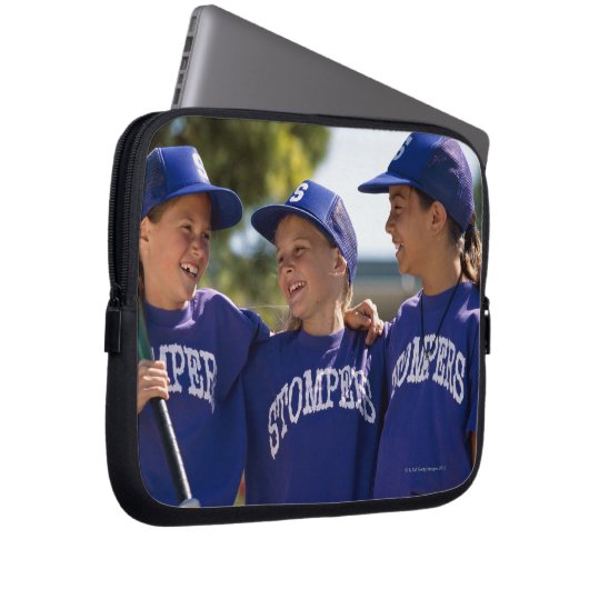 Softball-Teammitglieder Laptopschutzhülle (Vorne Rechts)