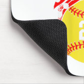 Softball Unordentlicher Dutt Das ist mein Mädchen Mousepad (Ecke)