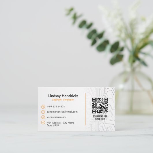 Software-Entwickler | Modernes, einfaches Weiß Visitenkarte (Stehend Vorderseite)