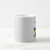 Software-Ingenieur, der Pickleball mit einem Paddl Kaffeetasse (Mittel)