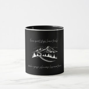 Sogar leise Schritte – Minimalistischer zweisprach Tasse