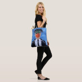 Sohn des Matador Gemälde von Alfred Fox Tasche (Am Model)