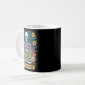 Soky Halloween Skeleton Holding Ckle Lover Tarot C Kaffeetasse (Vorderseite Links)