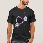 Solana Crypto Astronaut auf Moon Crypto Funny T-Shirt (Vorderseite)