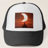 Solar Eclipse 2021 Truckerkappe (Vorderseite)