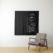 Solar Eclipse 2024 Party benutzerdefinierter Stand Wandteppich (Beispiel (Horizontal))