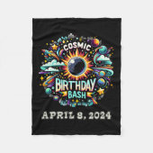 Solar Eclipse Shirt 2024 Fleecedecke (Vorderseite)