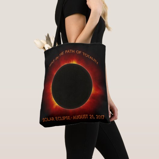 Solar-Eclipse Tasche (Von Nahem)