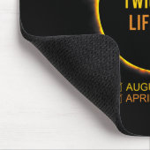 Solar-Eclipse zweimal im Leben 2024 Solar-Ausschni Mousepad (Ecke)