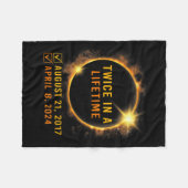 Solar-Eclipse zweimal im Leben 2024 Solar-Eclipse Fleecedecke (Vorderseite (Horizontal))