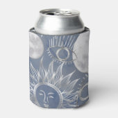 Solar Mystique | Dusty Blue Silver Moon Stars Sun Dosenkühler (Kanne Vorderseite)