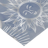 Solar Mystique | Dusty Blue Silver Moon Stars Sun Kurzer Tischläufer (Ecke)