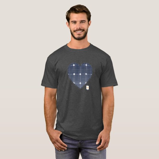 SOLAR PANEL POWER HERZ T-Shirt (Vorne ganz)