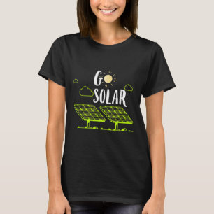Solarenergieanlagen gehen zu Sonnenenergie-Sonnene T-Shirt