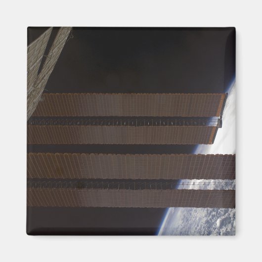 Solarkollektoren der Internationalen Raumstation Magnet (Vorne)