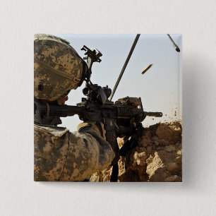 Soldat engagiert feindliche Kräfte Button