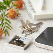 Soldat engagiert feindliche Kräfte Schlüsselanhänger (Seite)