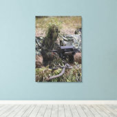 Soldat mit Granatwerfer MK-19 Leinwanddruck (Insitu (Holzboden))