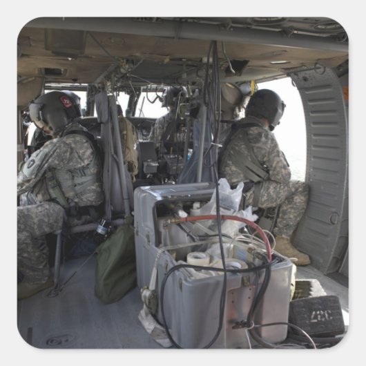 Soldaten beobachten Gefahren Quadratischer Aufkleber (Vorderseite)