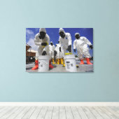 Soldaten des 457. Chemiebattalions Leinwanddruck (Insitu (Holzboden))