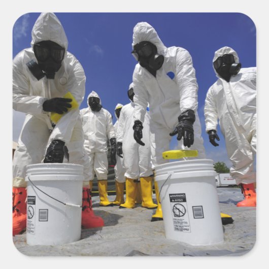 Soldaten des 457. Chemiebattalions Quadratischer Aufkleber (Vorderseite)