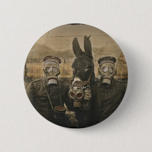 Soldaten Esel und Gasmasken Button