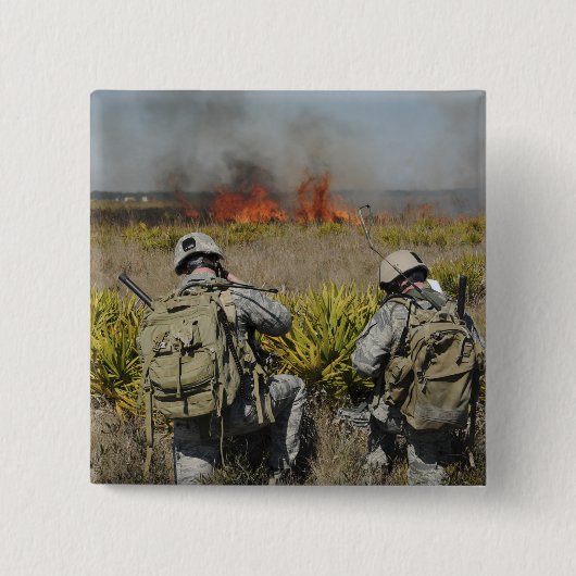 Soldaten rufen Informationen an Button (Vorderseite)