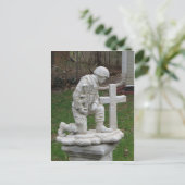 Soldier Kneeling im Gebet Postkarte (Stehend Vorderseite)