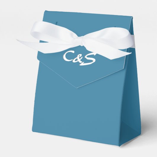 Solid Astral Blue Monogram Geschenkschachtel (Vorderseite)