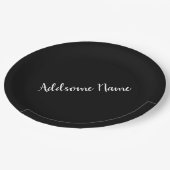 Solid Color Modern Basic Black Mit Monogramm Pappteller (Schrägansicht)