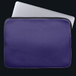 Solid Indigo Blue Elegante Modernes Minimalistisch Laptopschutzhülle<br><div class="desc">Erleben Sie dieses moderne,  elegante Design. Diese Vorlage kann an alle beruflichen Beruf angepasst werden.</div>