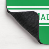 Solid Kelly Green White Stripes Moderner Name Mousepad (Ecke)