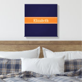Solid Navy Blau, Pumpkin Ribbon Name Monogram Leinwanddruck (Insitu (Schlafzimmer))