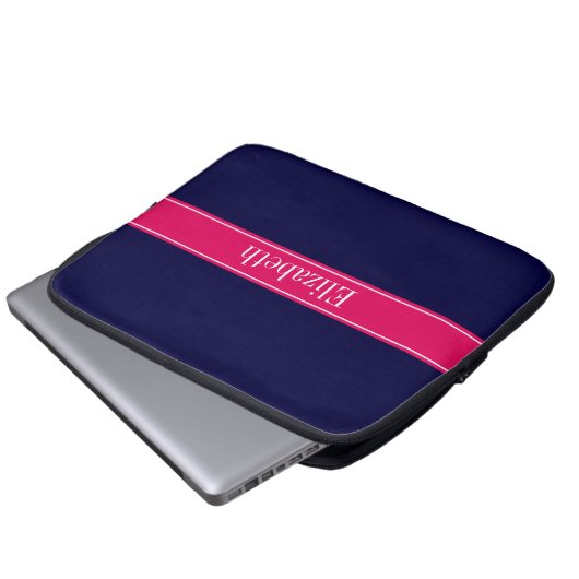 Solid Navy Blue, Raspberry Ribbon Name Monogram Laptopschutzhülle (Vorne Knopf)