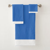 Solid Perewinkle Blue & White Trim Badetuch Set (Insitu)