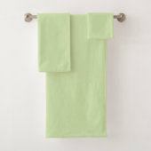 Solid Soft Celery Green Badhandtuch Set (Insitu)