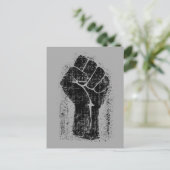 Solidaritätsfaust beängstigender Stil Postkarte (Stehend Vorderseite)