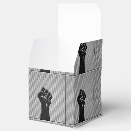 Solidarity Fist Carbon Fibre Dekorstil Geschenkschachtel (Geöffnet)