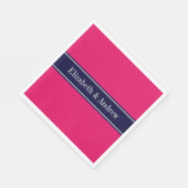 Solide Himbeere, Navy Blue Ribbon Name Monogram Serviette (Ecke)