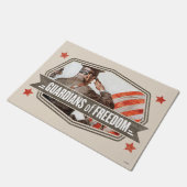 Solider Guardian of Freedom Fußmatte (Schrägansicht)