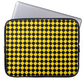 Solides Schwarz-Gold-Chevron-Muster Laptopschutzhülle (Vorderseite)
