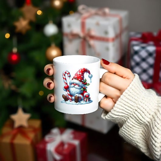 Solitary Christmas Gnome with Candy Kaffeetasse