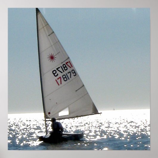 Solo Sail Poster Print (Vorne)