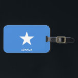 Somalia National Flag Patriotic Gepäckanhänger<br><div class="desc">Der Patriotische Gepäckmarke der somalischen Nationalflagge mit der somalischen Flagge auf der einen Seite des Anhängers. Der mit dem lebendigen Schriftart geschriebene Ländername ist in das Design am unteren Rand integriert. Der Text kann mit der Funktion "Anpassen!" vollständig angepasst werden. Die andere Seite des Tags ist für Ihre Informationen reserviert....</div>