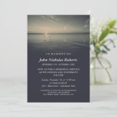 Somber Birds by Ocean Sunrise Memorial Service Einladung (Stehend Vorderseite)